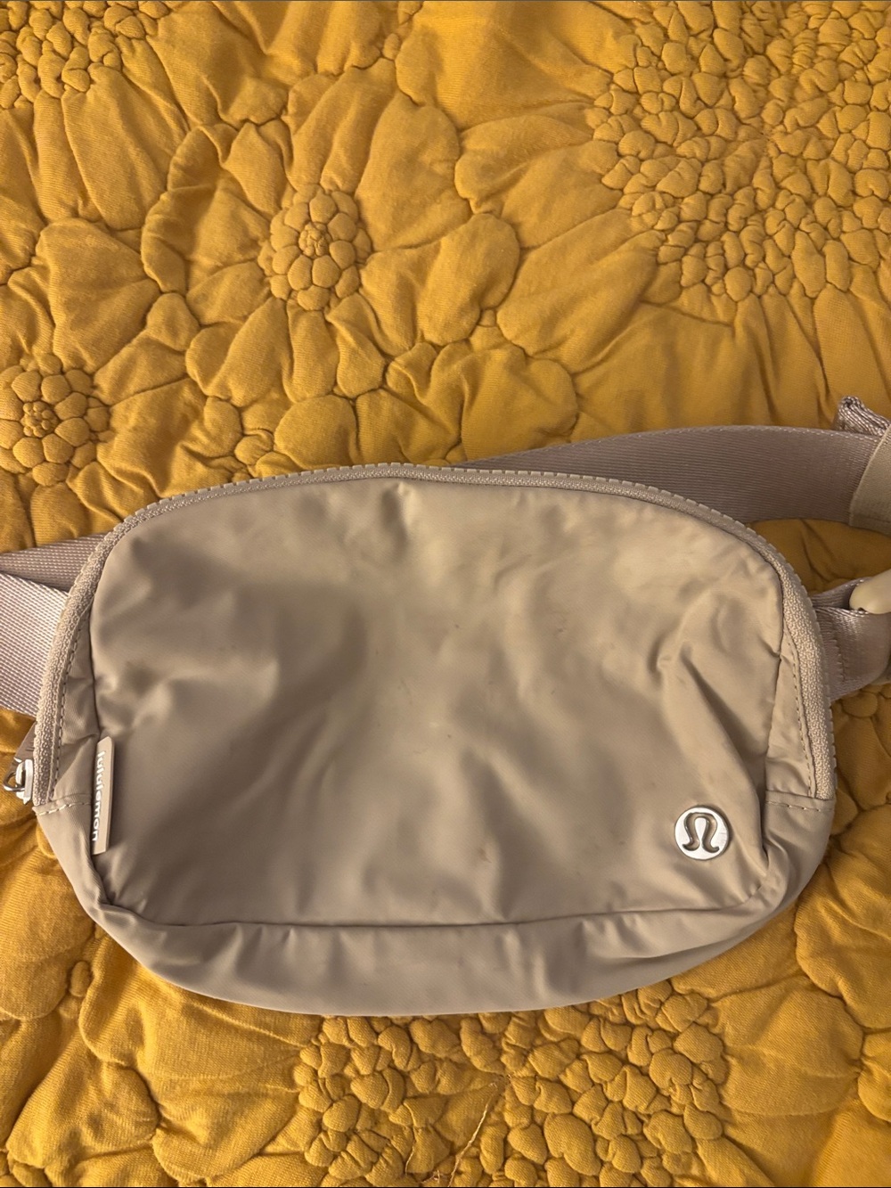 lululemon athletica Everywhere Belt Bag